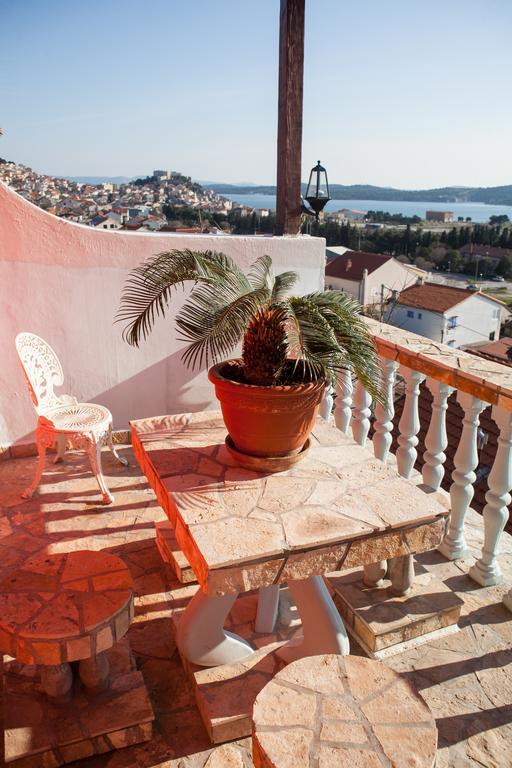 Apartments Nanut Sibenik Exterior photo