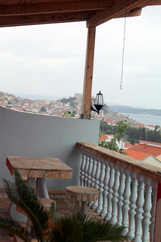 Apartments Nanut Sibenik Exterior photo